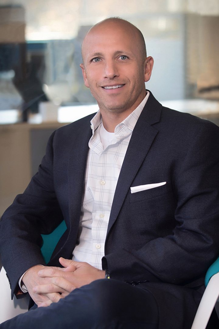 image of an environmental headshot of an executive by corporate headshot photographer karen images