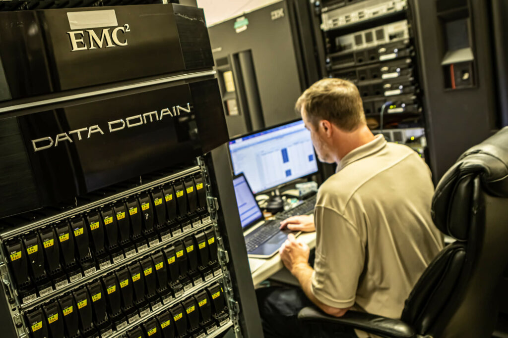 032 s2 data__vault_karen images 2024 - 1 1 - atlanta's commercial photographer