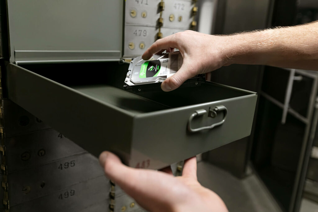 132s2 data__bank_vault and data recovery_karen images 2024 - 19 - atlanta's commercial photographer