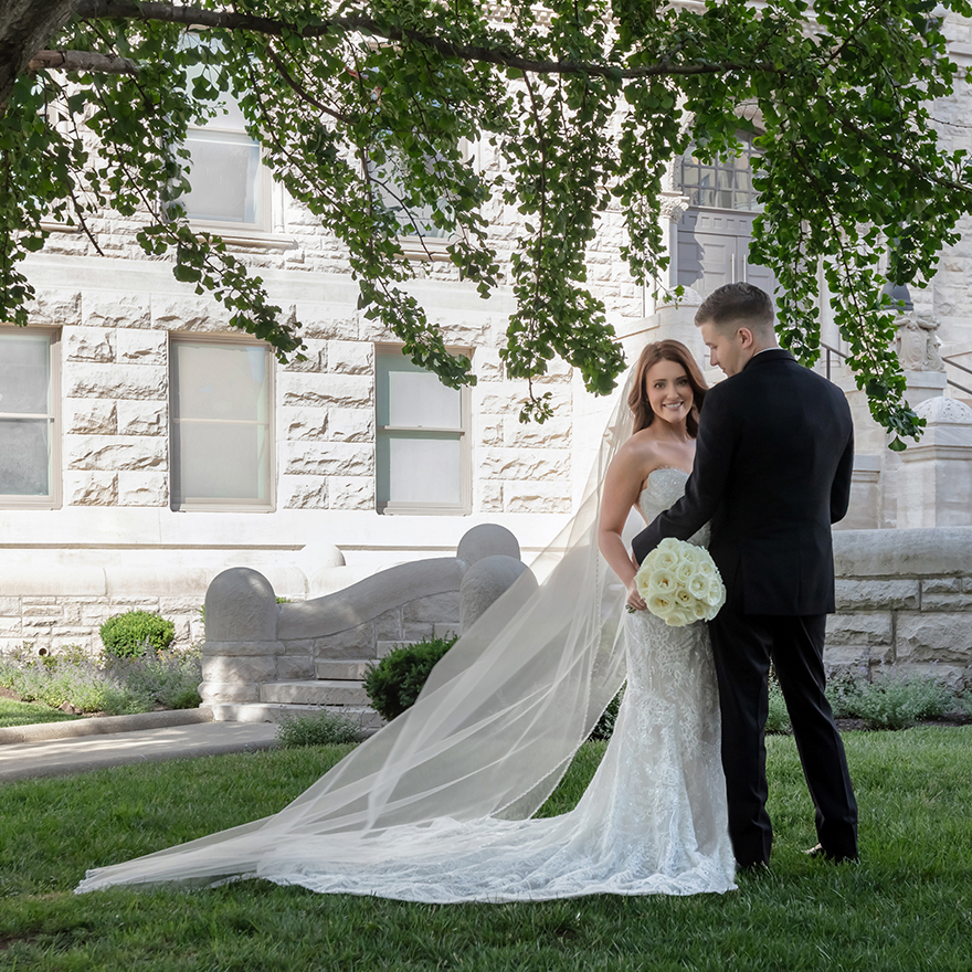 Atlanta luxury wedding photography of a bride and groom