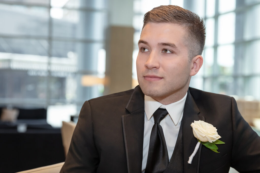 Groom portrait before the wedding ceremony in Lexington, Kentucky